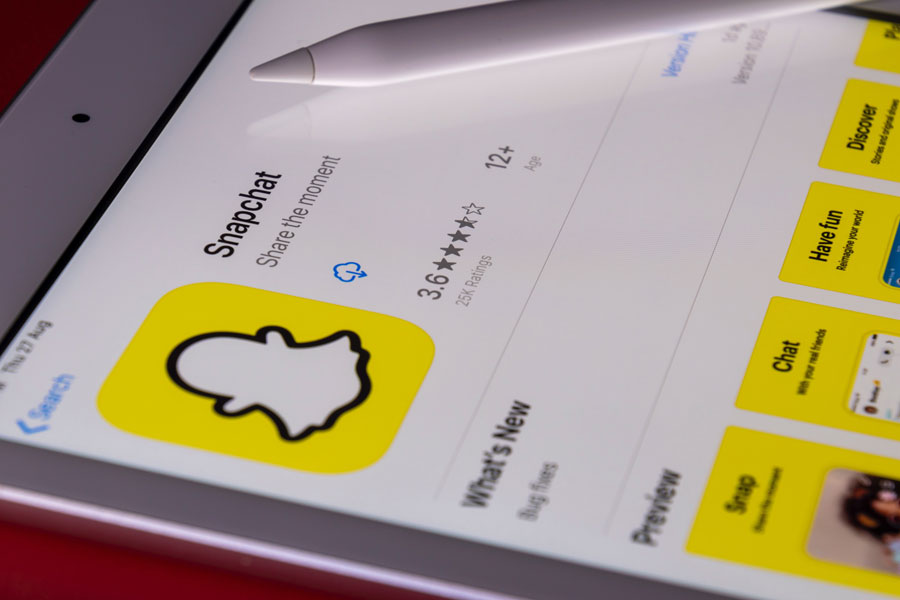 Snapchat Marketing: How to Incorporate Snapchat into Your Marketing Strategy