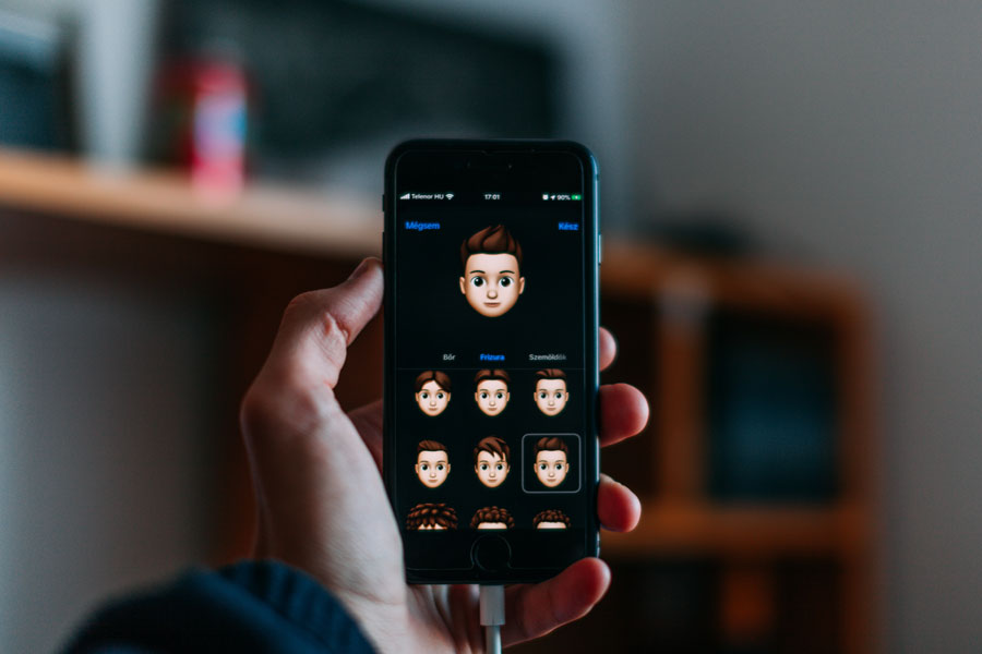 Dark Mode Designing : A Guide to Mobile Designers for 2021